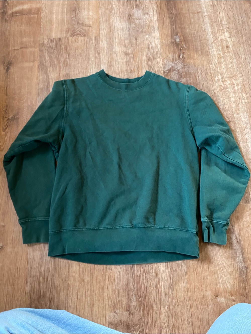 Brandy Melville green crewneck sweatshirt
